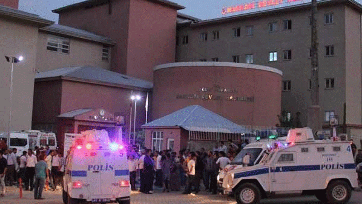 Hakkari’de polise PKK saldırısı; 2 şehit, 2 yaralı