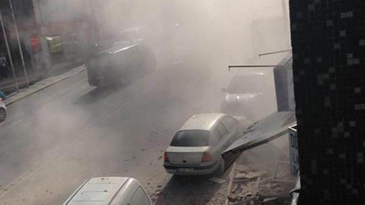 Üsküdar'da bina çöktü: 1 ölü, 3 yaralı!