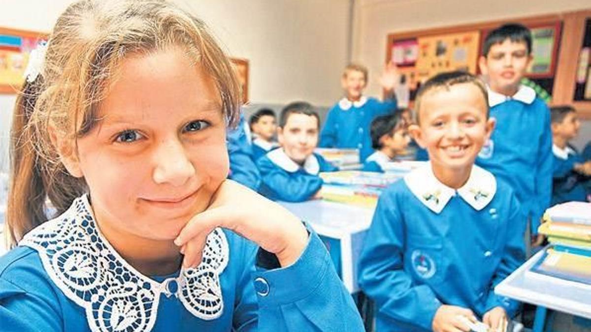 Okul kıyafetleri riskli bulundu