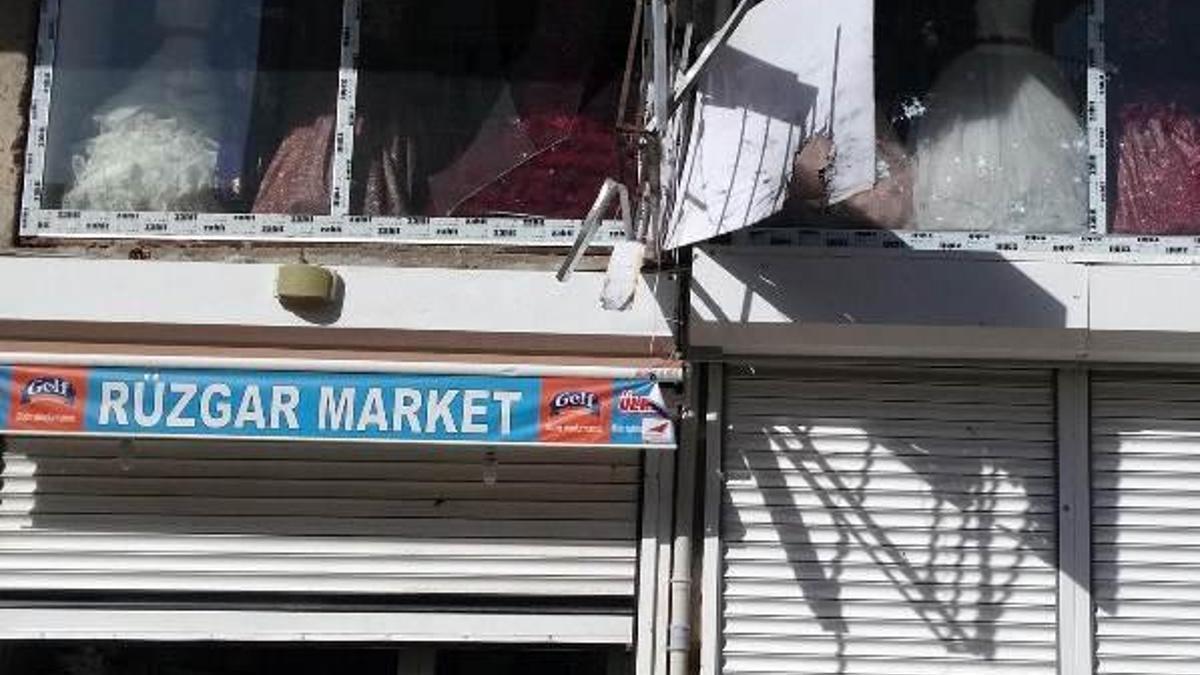 Silvan'da elektrik trafosuna saldırı