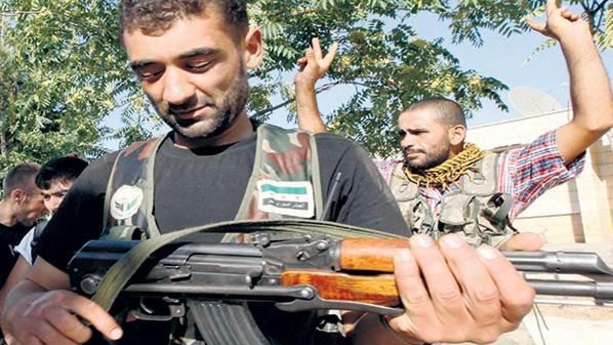 ‘Eğit-donat’  komutanı istifa etti