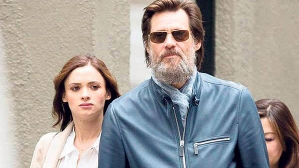 Jim Carrey’in sevgilisi intihar etti!