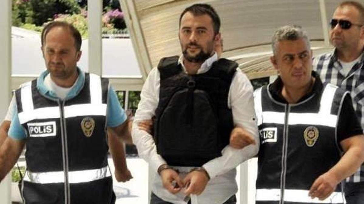 ’Nasıl bir adam olduğumu git karına sor’  deyince...