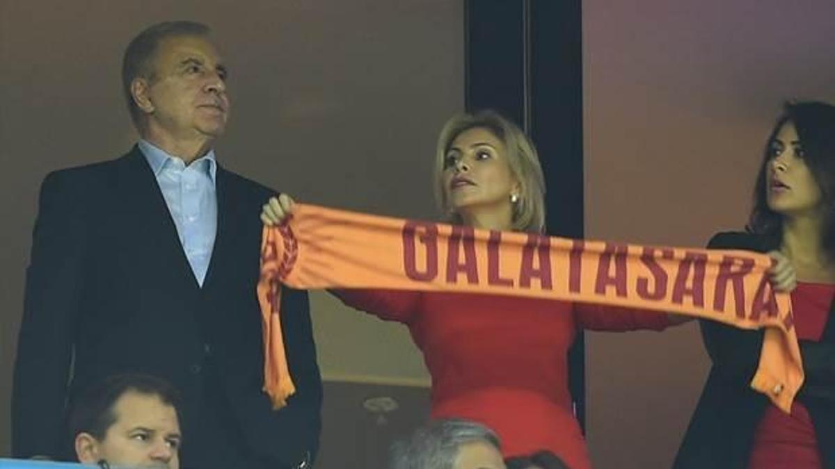 Aysal hakkında şok iddia!