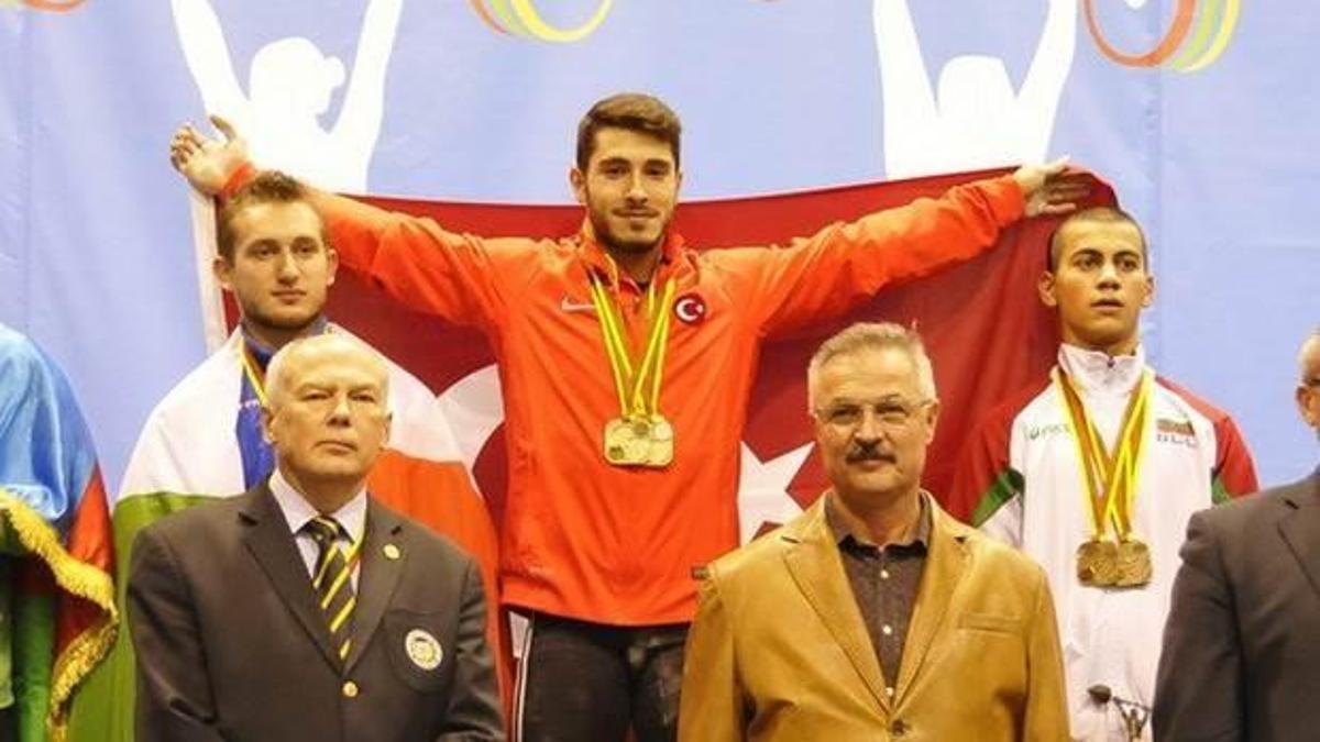 Emrah Aydın'dan 3 altın madalya!