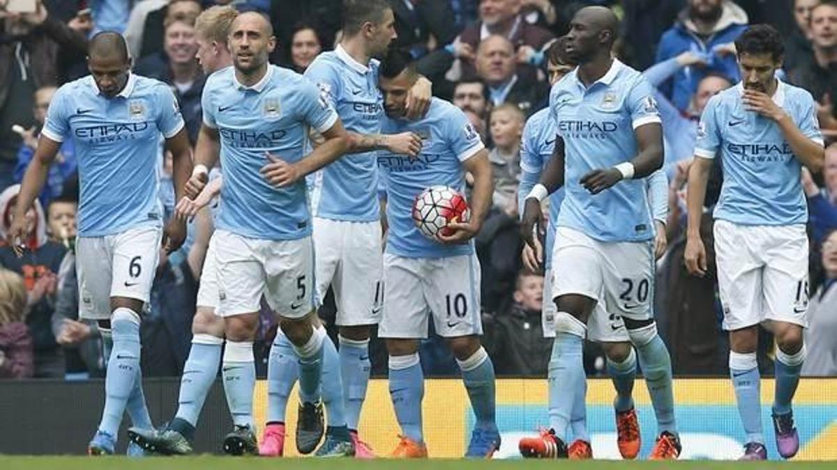 M.City yeniden lider