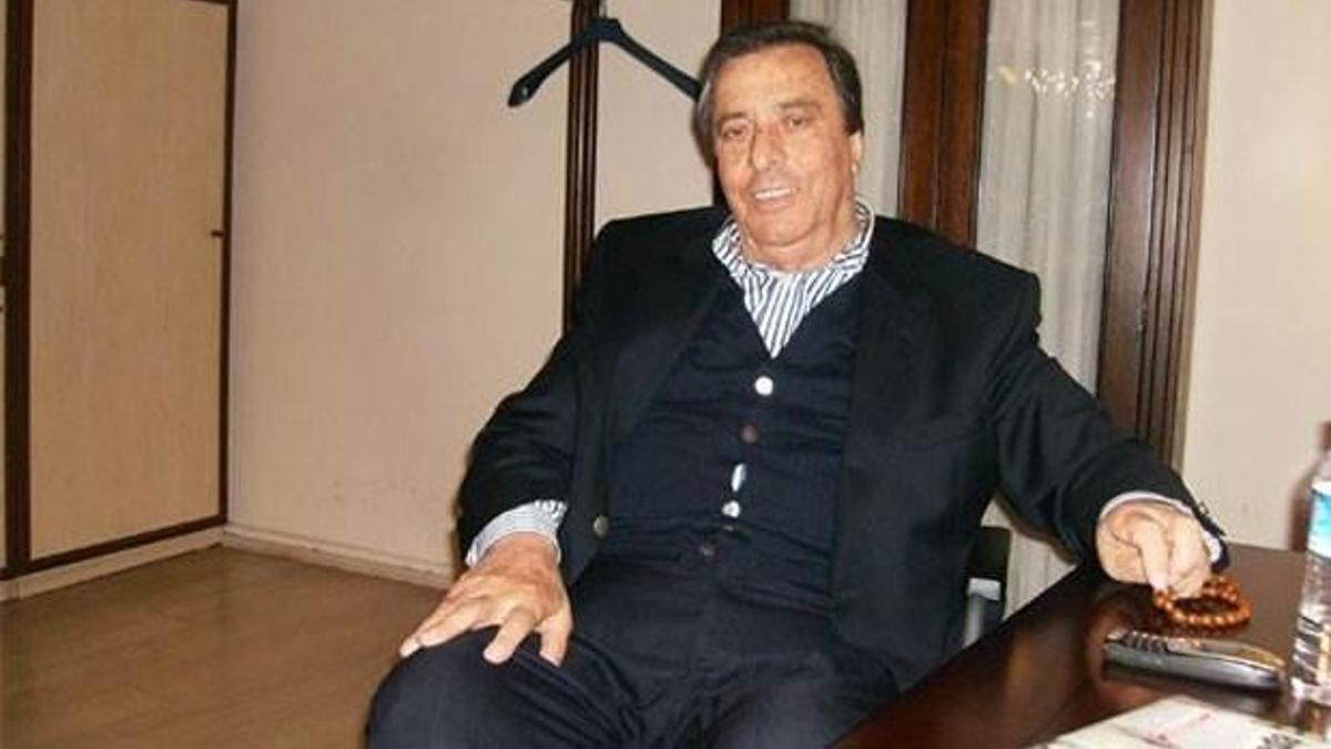 Kenan İskender vefat etti