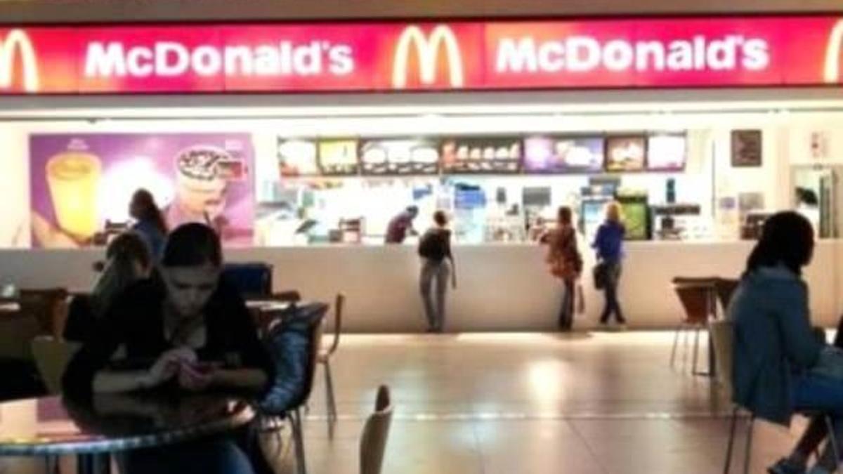 McDonald's'da ölen kadın 7 saat sonra fark edildi