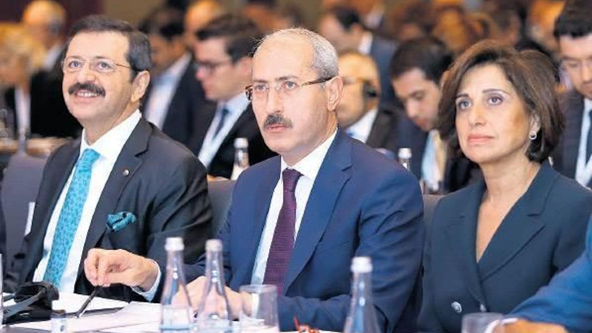 KOBİ’ler ‘dijital uçurum’un kıyısında
