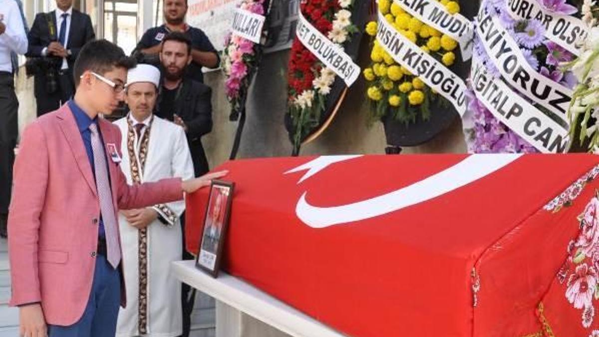 Polis memuru kürtajdan sonra hayatını kaybetti
