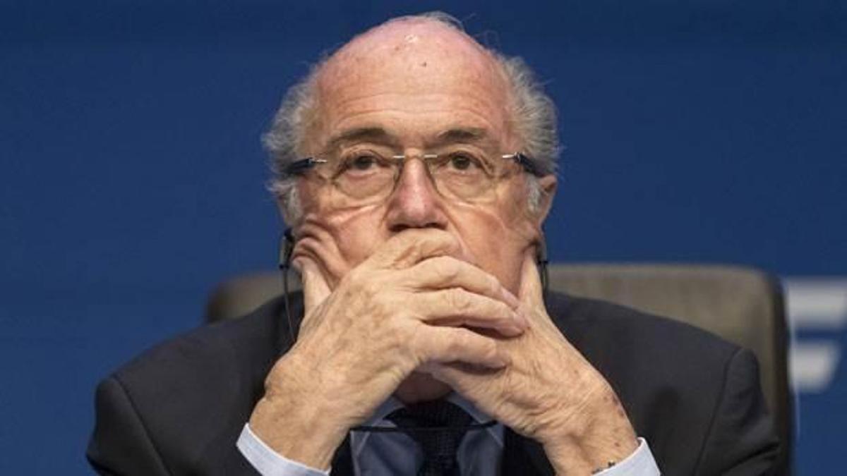 Blatter'in başkanlığı askıya alındı
