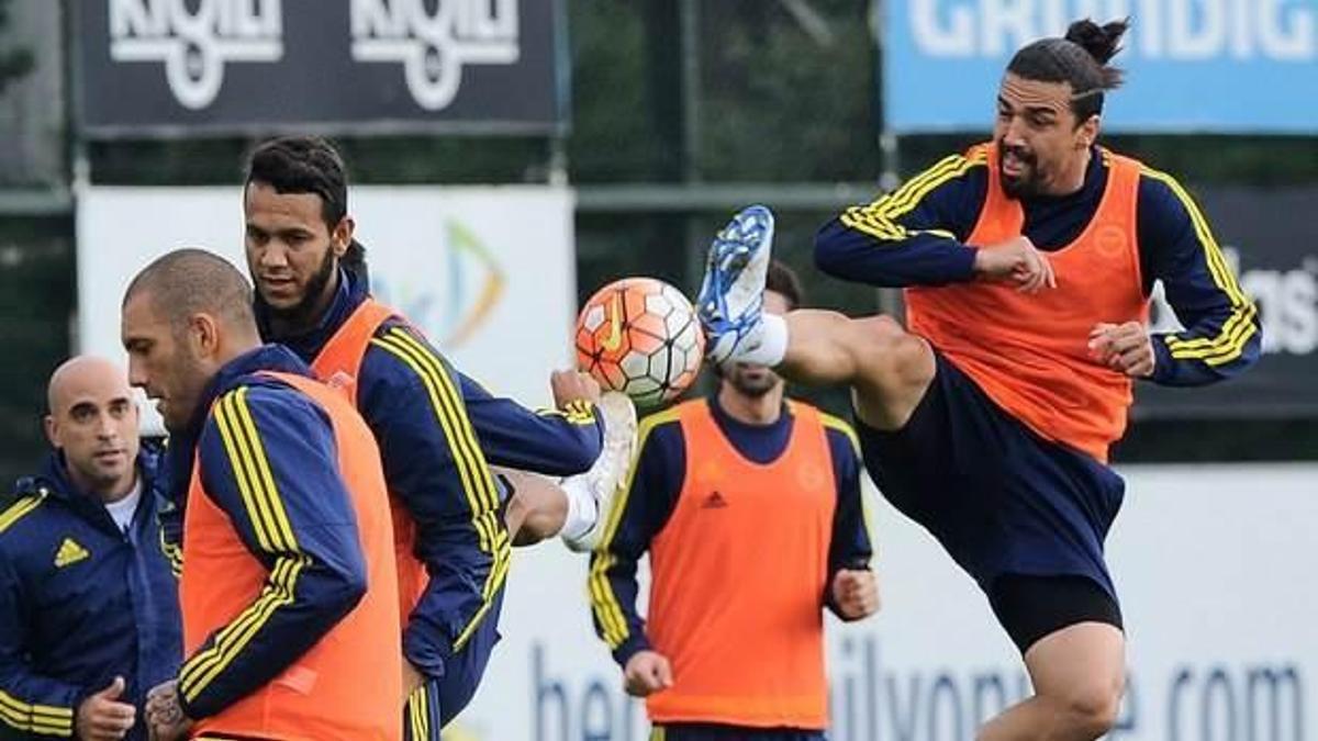 Markovic ve Meireles'e özel program