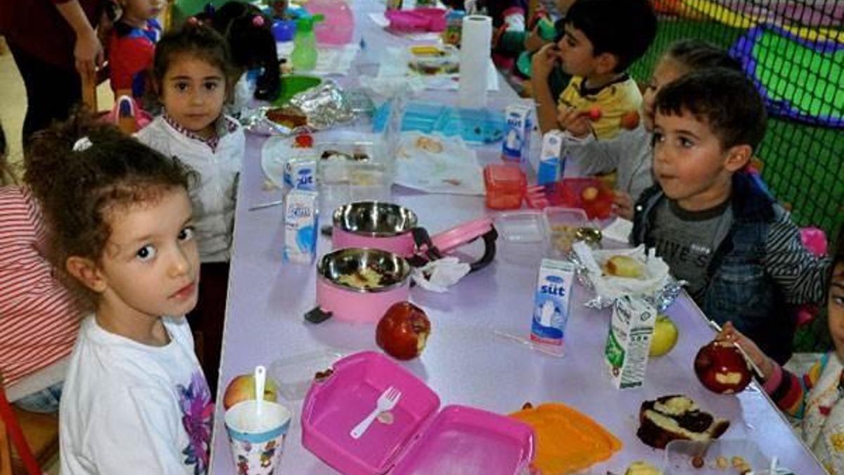 "Mucize bebek" Azra, anaokuluna başladı