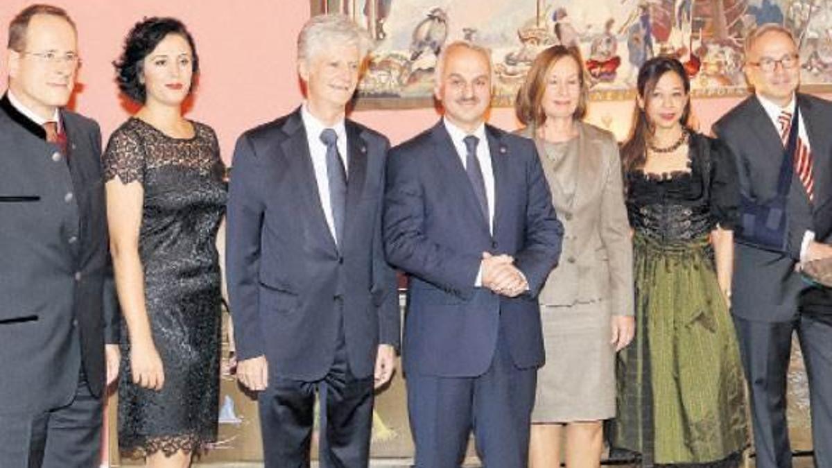 THY Genel Müdürü Kotil’e Avusturya’dan liyakat nişanı