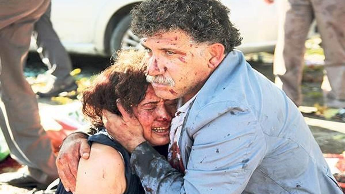 Barış istiyorlardı kana bulandılar!