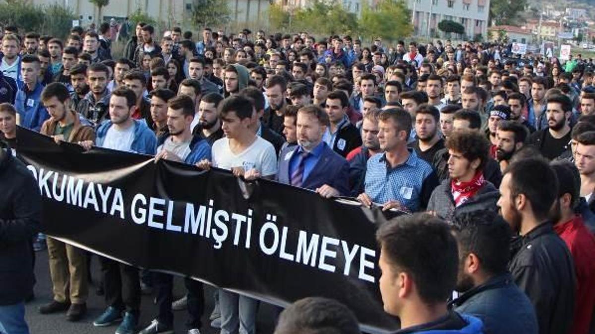 O ilde üniversiteliler ayaklandı