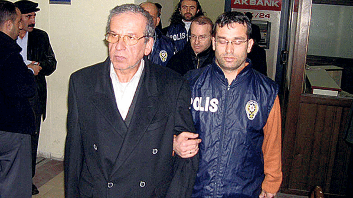 SSK’ya fahiş fiyatla ilaç satan ‘Roche’çulara 15’er yıl istendi