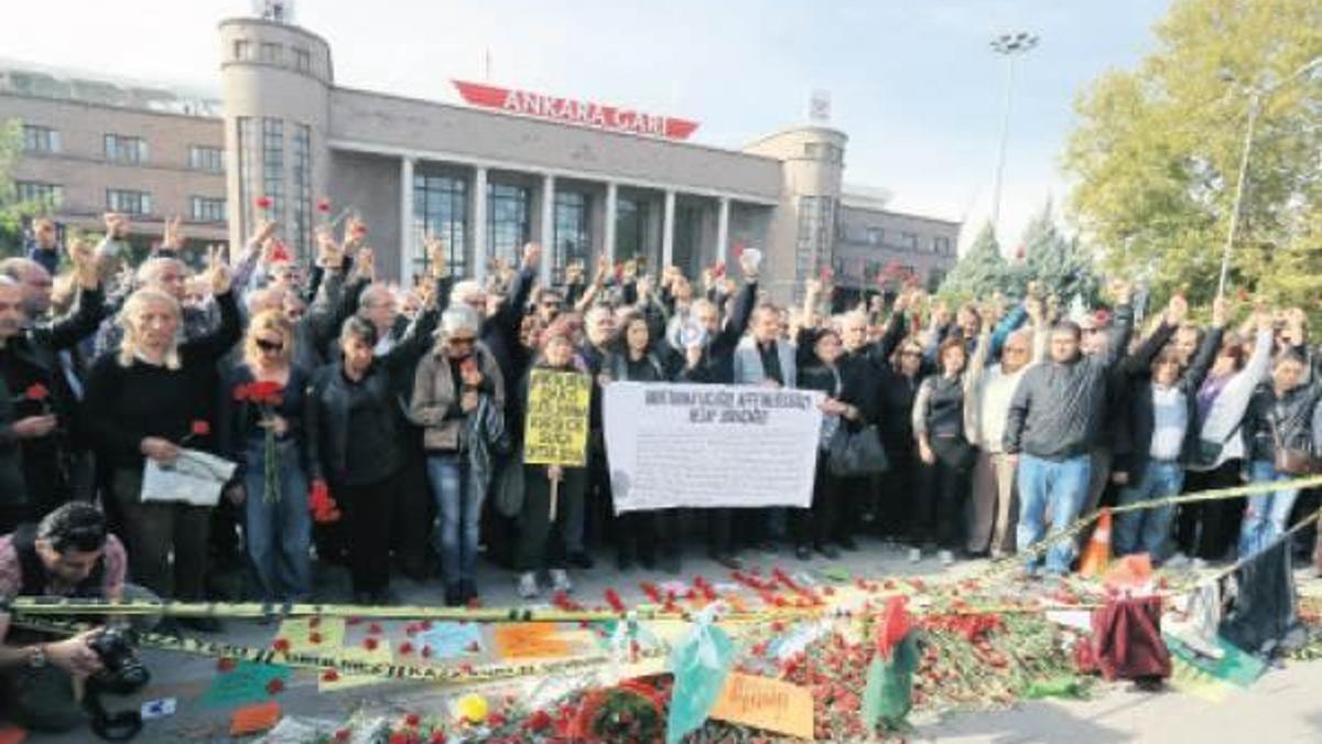 ‘7 bin gün geçse unutmayacağız’