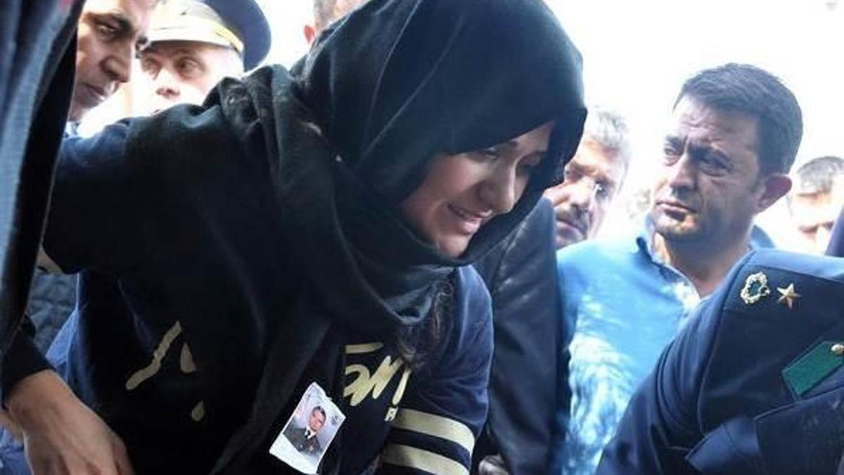 Kayseri’de şehit Astsubay Sönmez gözyaşlarıyla toprağa verildi