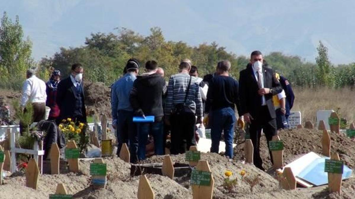 'Yeşil'in mezarı açıldı!