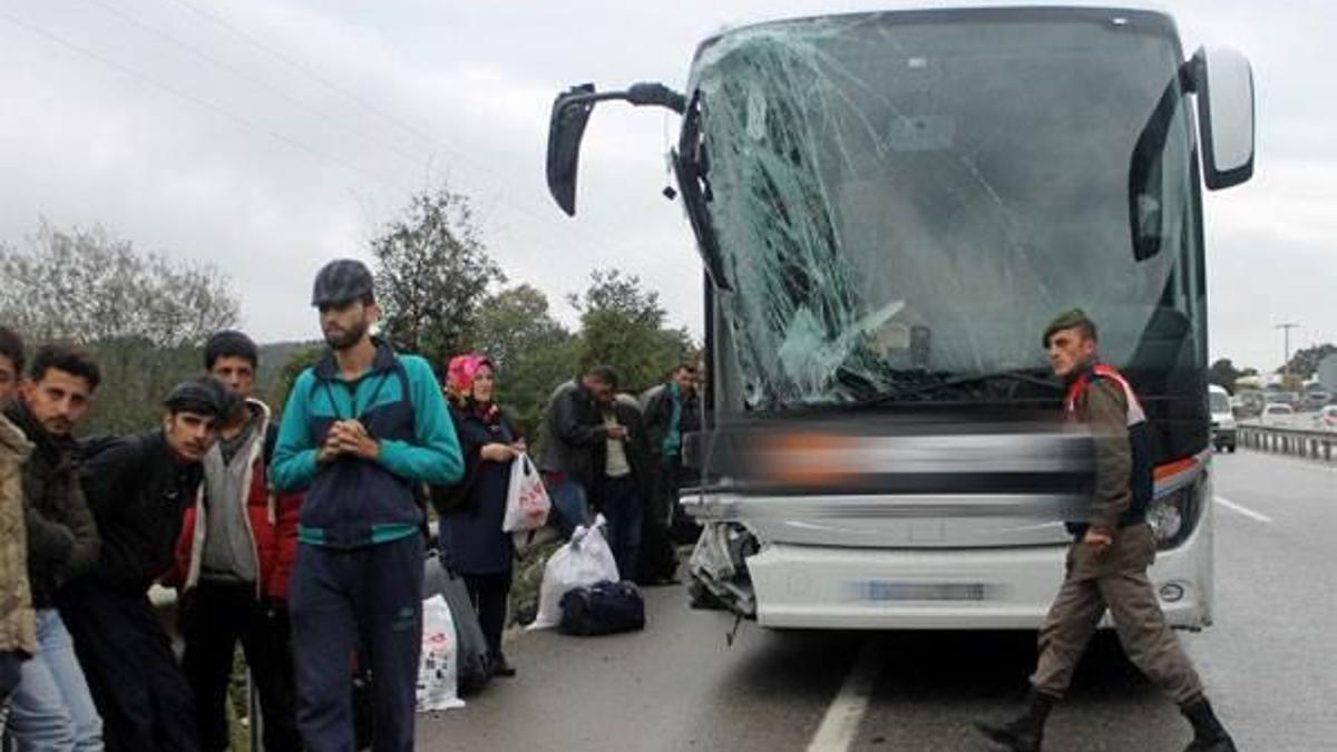 Yolcu otobüsü 6 aracı biçti!