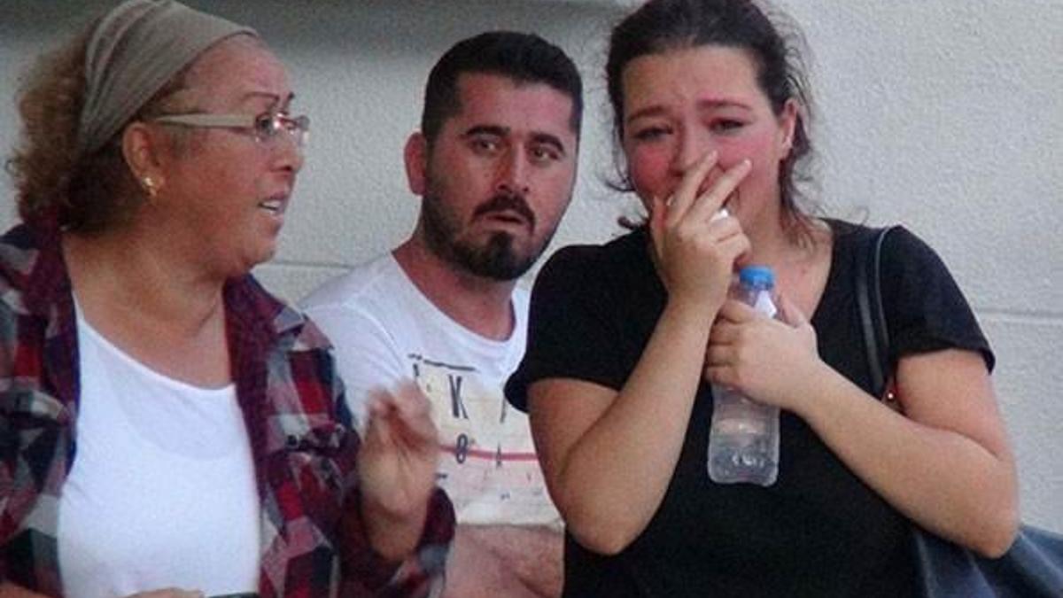 Eski eşini kızının gözü önünde vurdu