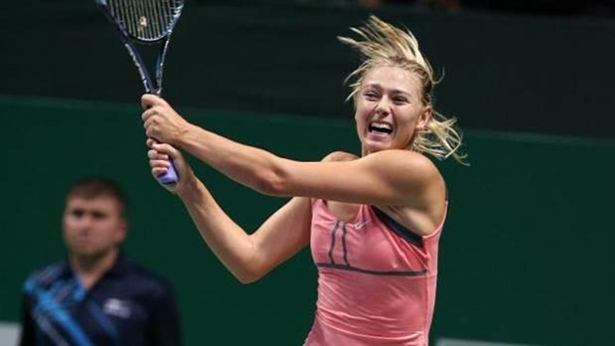 Sharapova yarı finalde