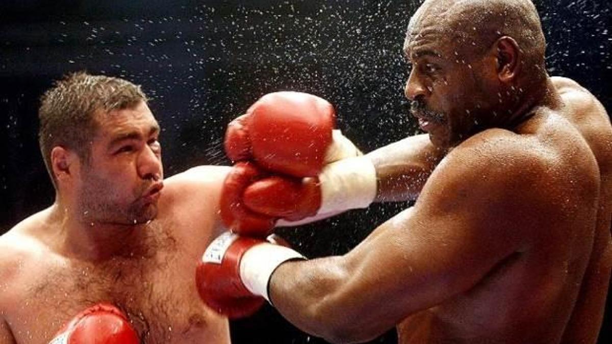 Boksör Sinan Şamil Sam hayatını kaybetti
