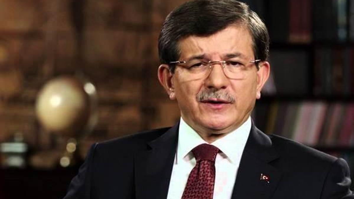 Başbakan Davutoğlu'ndan ilk yorum