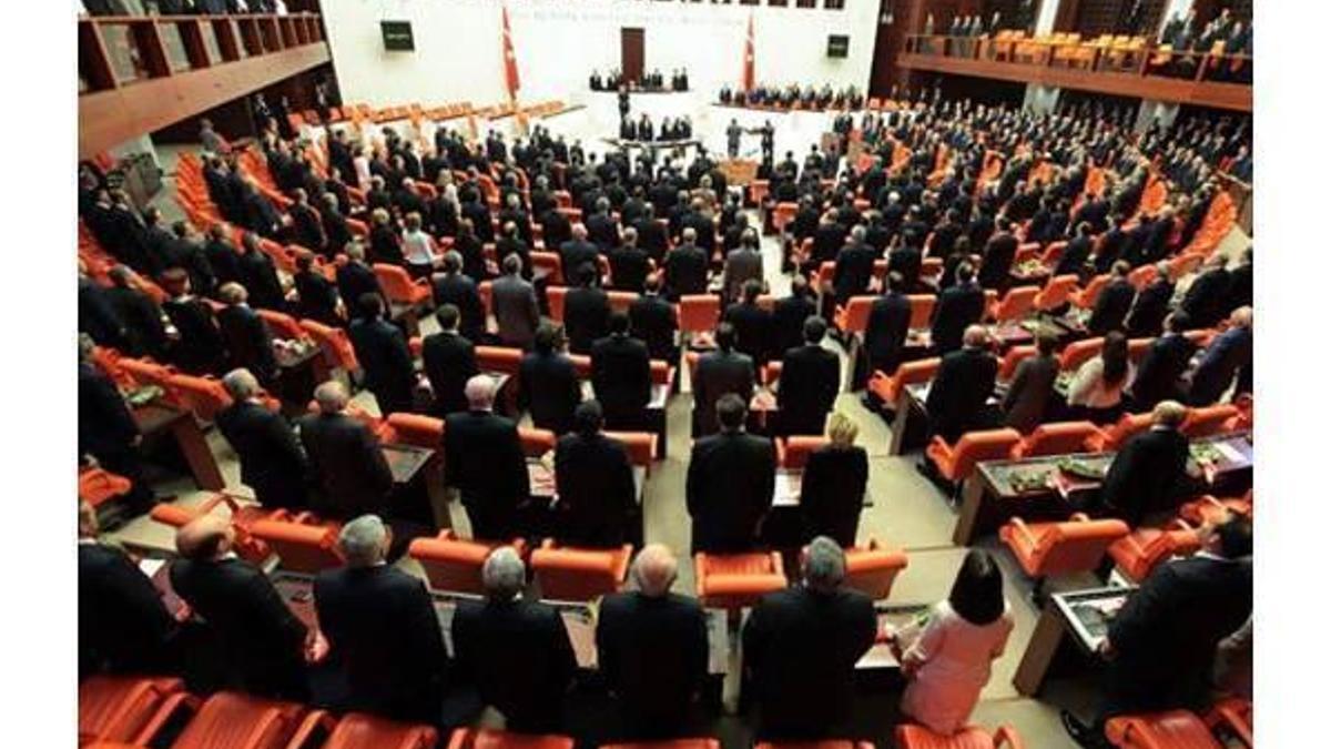 Meclis’in 34 saatlik vekilleri