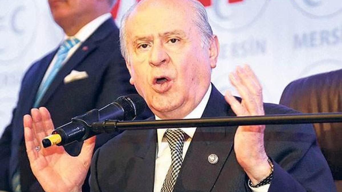 MHP iki hafta bekleyecek!