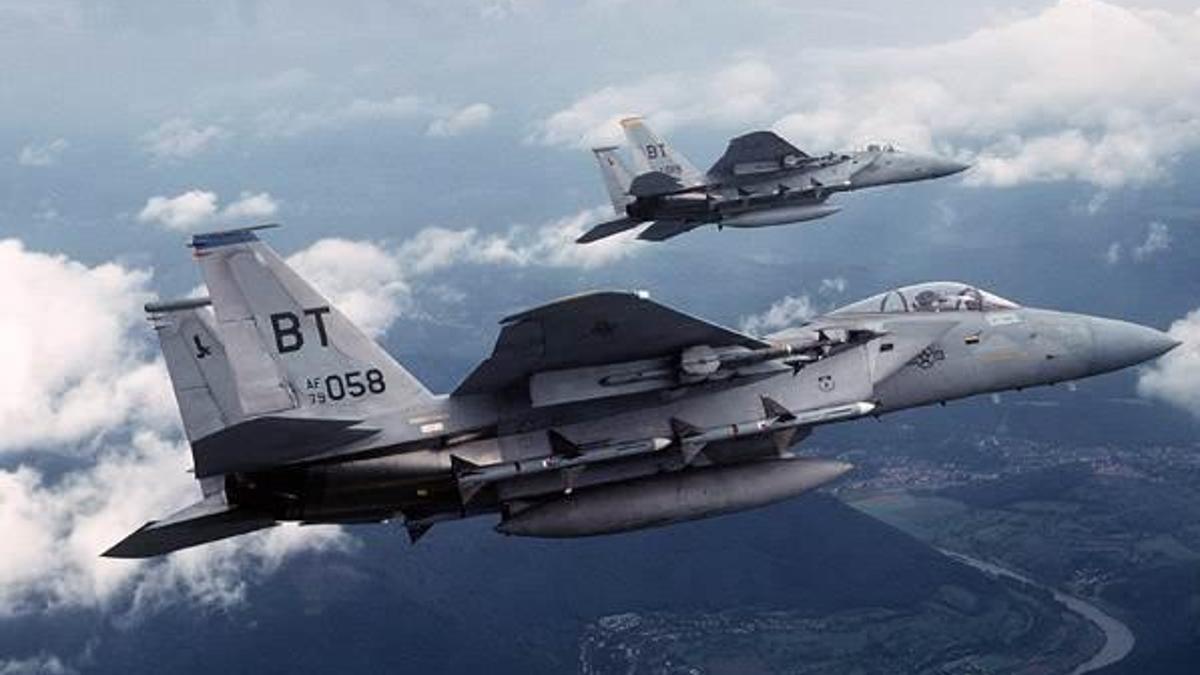 ABD, İncirlik'e 6 adet F-15C savaş uçağı gönderdi