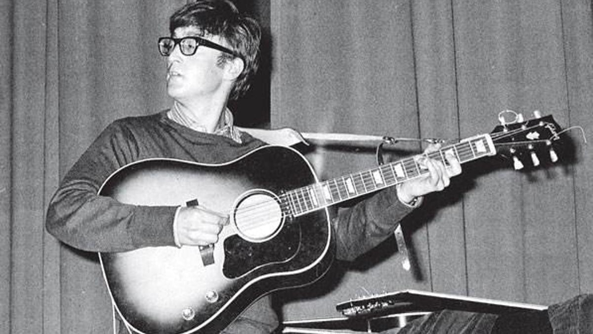 John Lennon’ın gitarı 2,4 milyon dolara satıldı