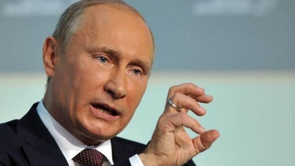 Putin: Suriye’deki operasyon Rus ordusunun savaşa hazırlık düzeyini yükselttiğini kanıtladı
