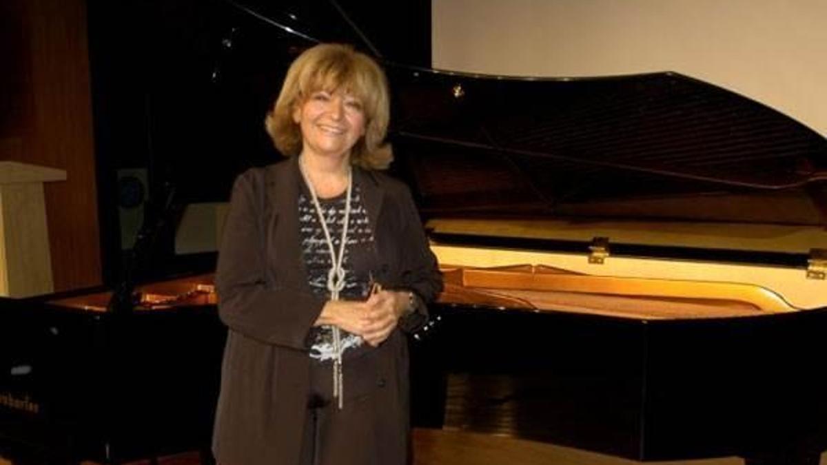 İdil Biret, Bela Bartok için Adana’da çalacak
