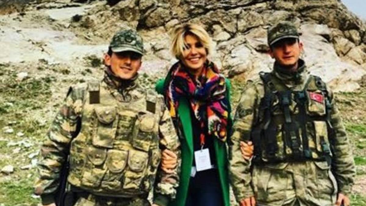 Gülben Ergen'den Mehmetçikli paylaşım