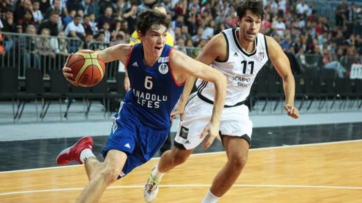 Kartal n'Efes'ini kesti
