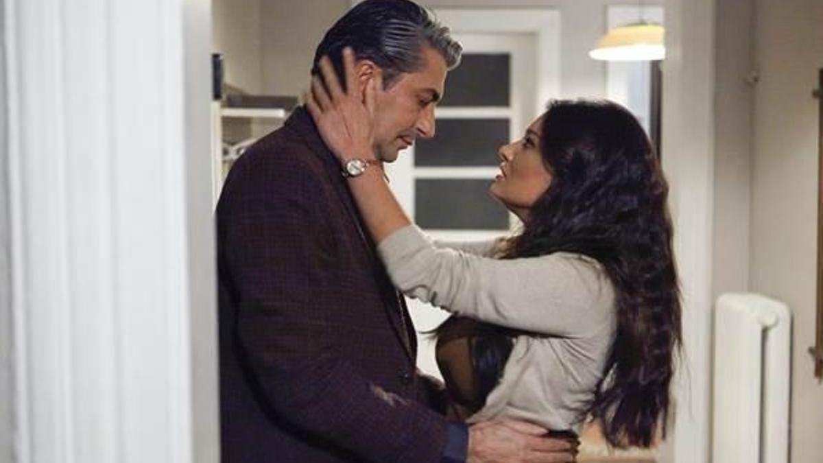 Paramparça 42. bölüm fragmanında şok gelişme-izle