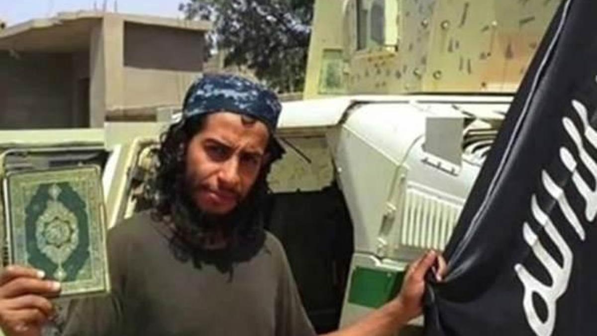 Paris katliamcısı Abaaoud'un ablası konuştu