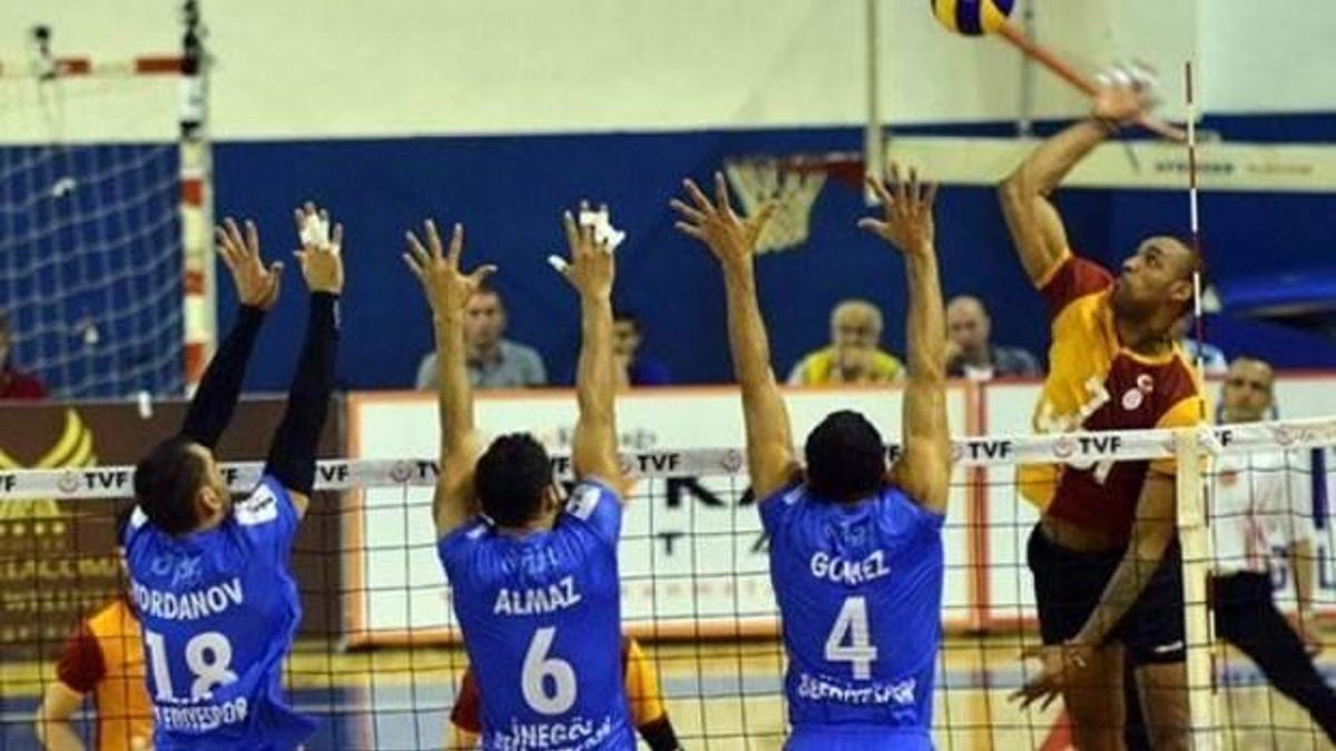 Galatasaray deplasmanda kayıp!