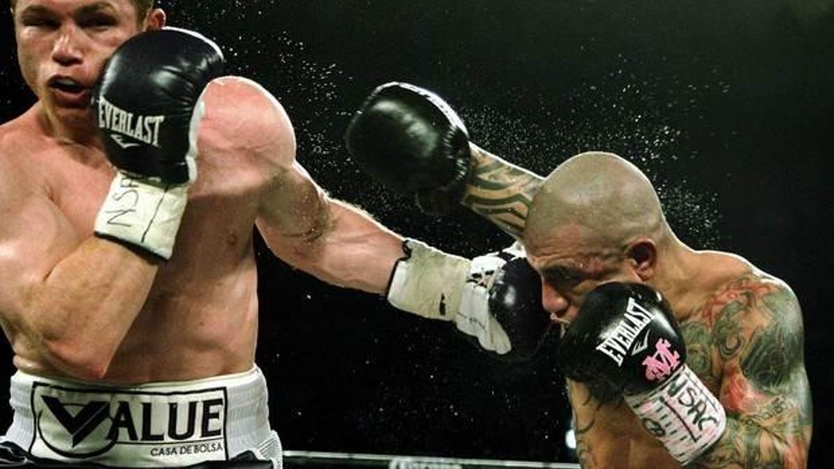 WBC orta sıklet şampiyonu Alvarez