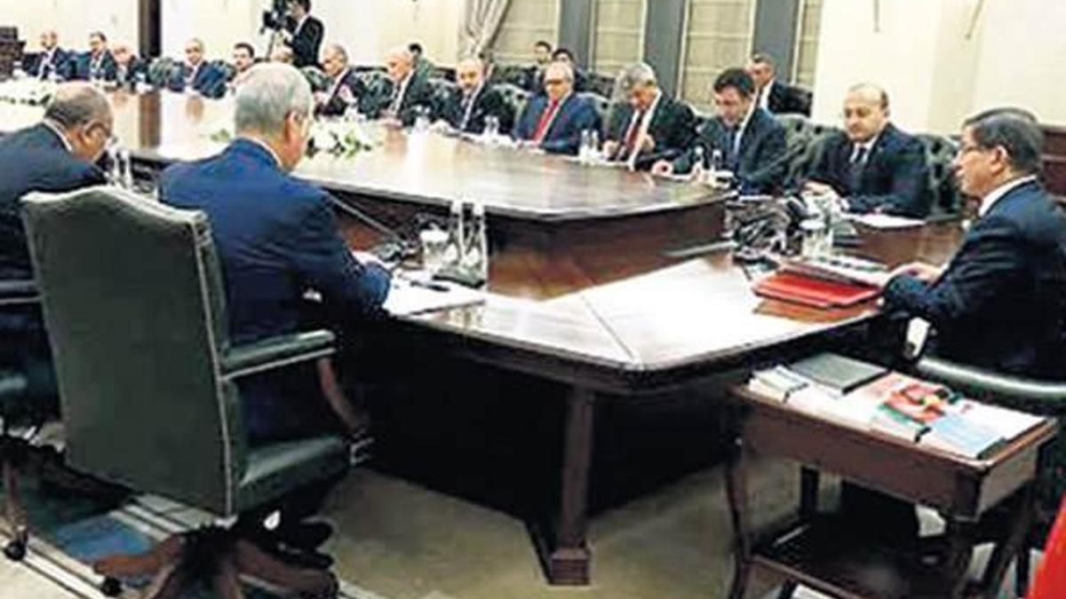 Üç ay operasyon ve atamayla geçti