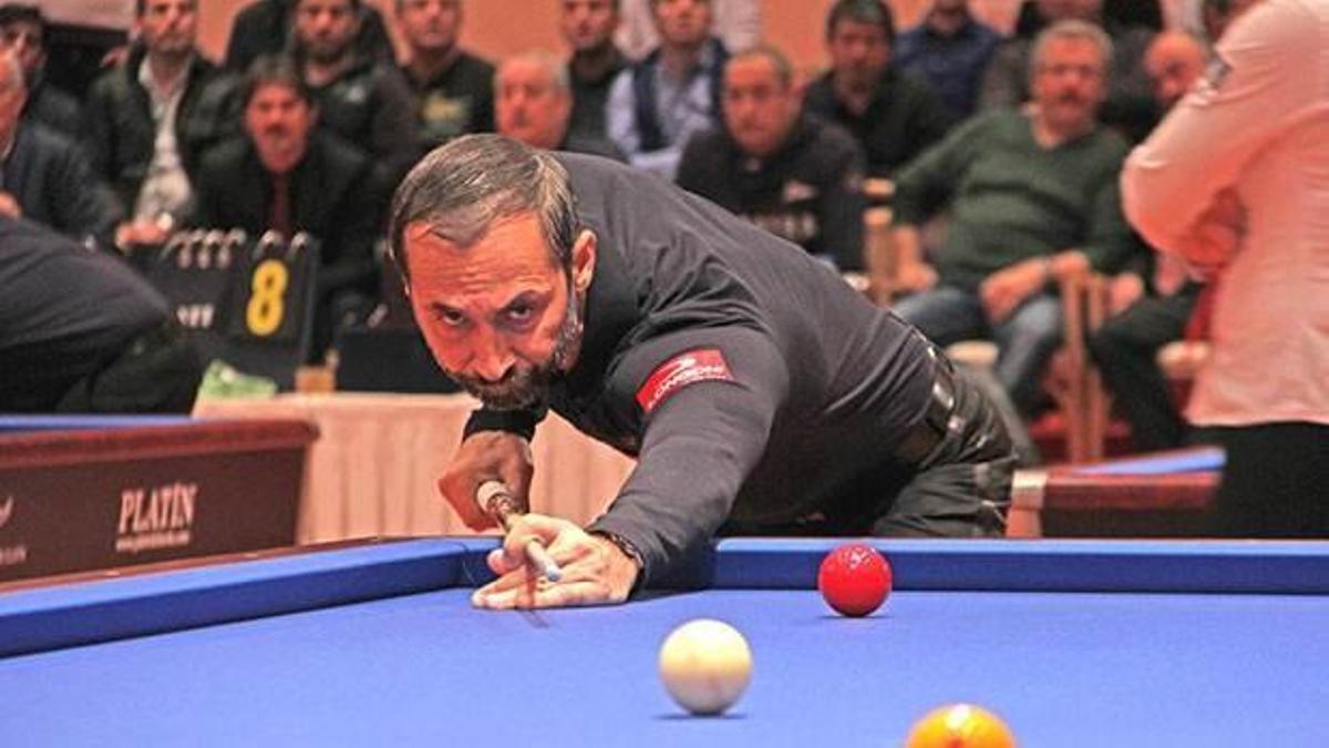 Saygıner yeniden zirvede