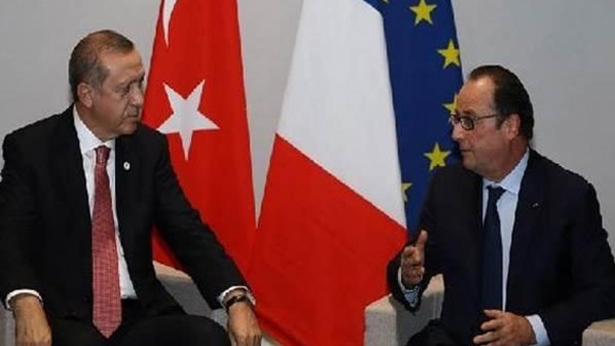 Erdoğan, Hollande ile görüştü