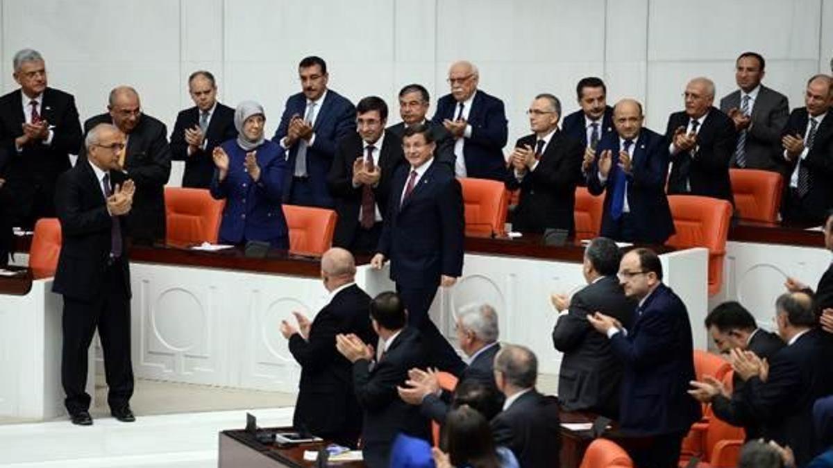 Başbakan Davutoğlu ilk resmi ziyaretini KKTC’ye yapacak