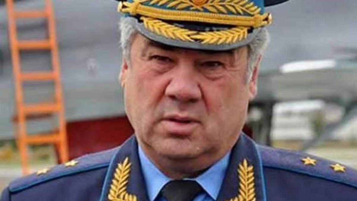 Rus komutandan Türkiye'ye tehdit
