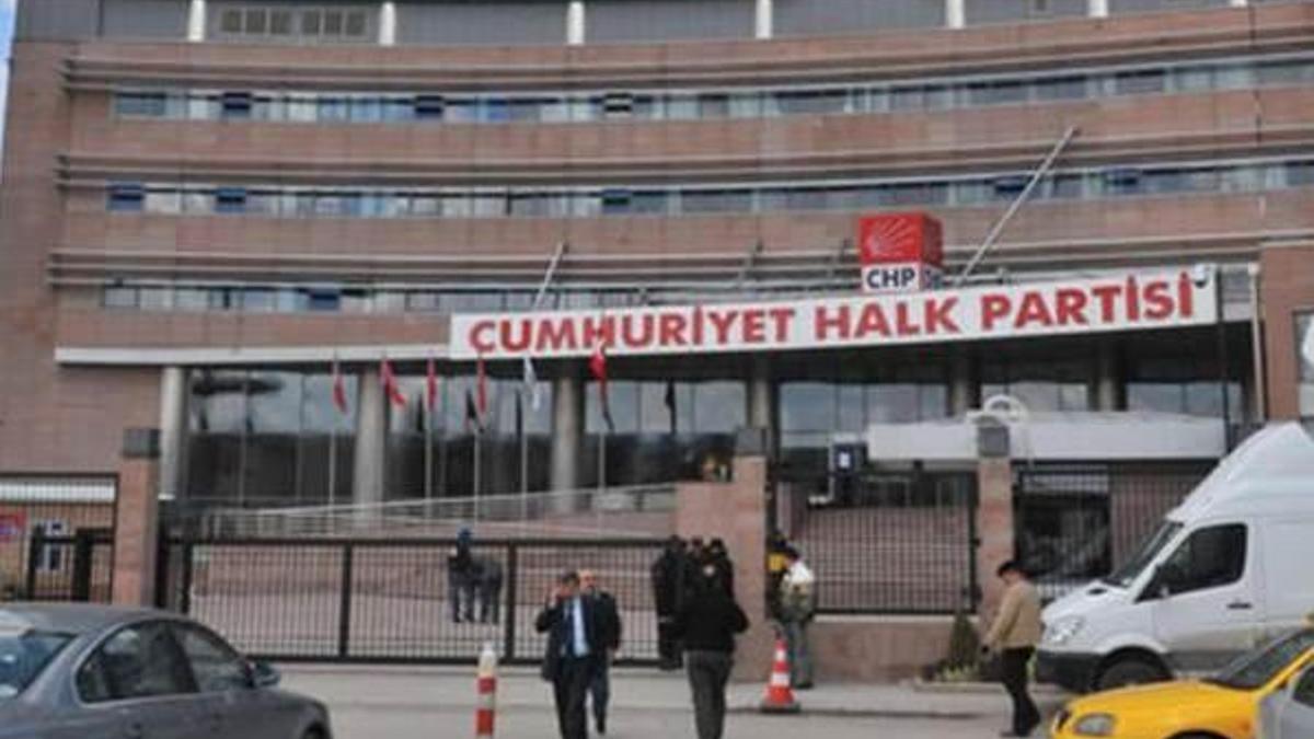 CHP’ye icra şoku