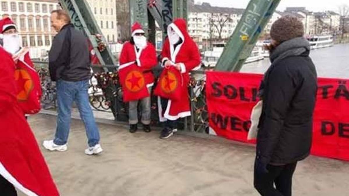 Noel baba kılığında PKK propagandası