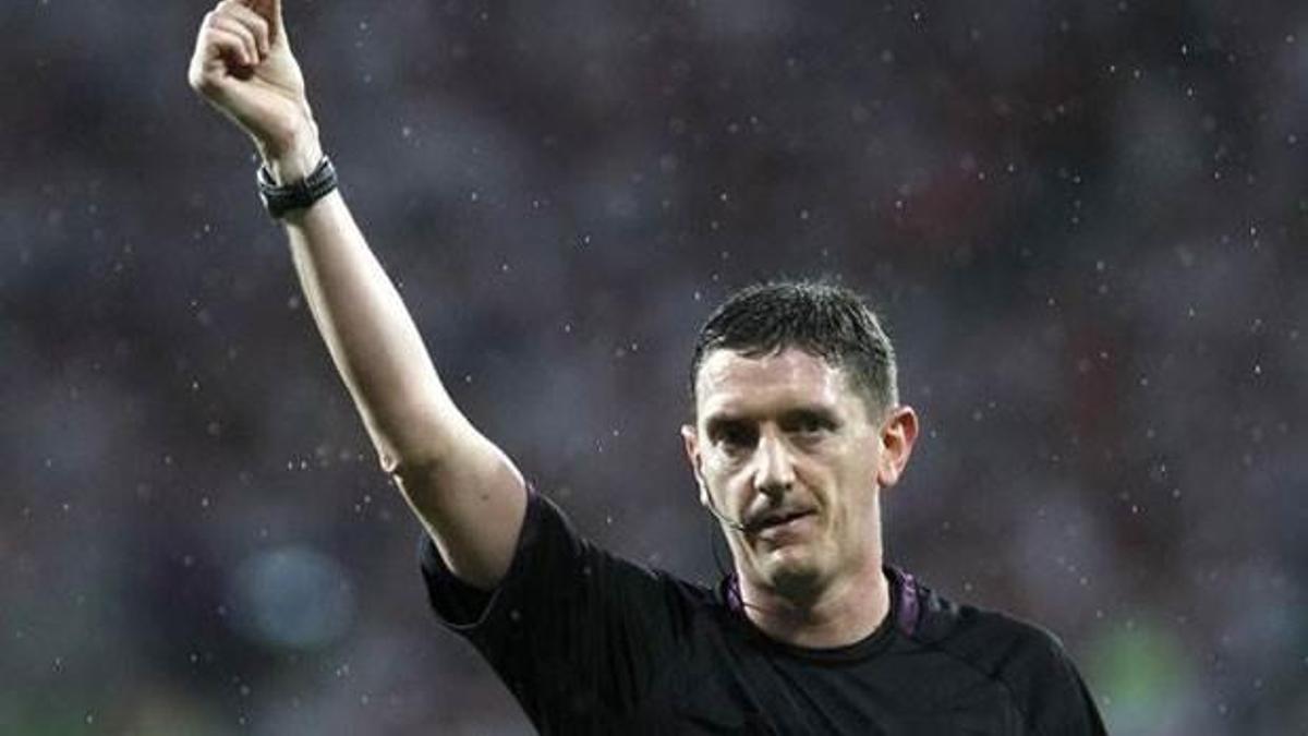 Craig Thomson'dan hakemlik dersi