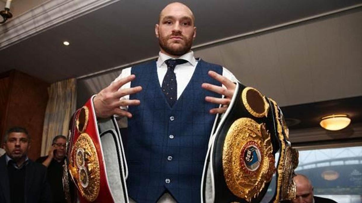 Fury kemerini kaybetti
